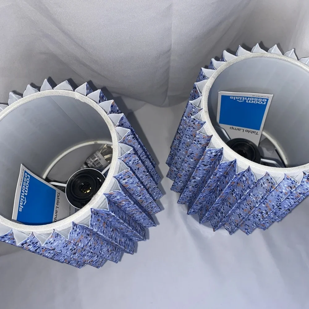 Set of 2 Mini Printed‎ Ceramic Base Table Lamps with Printed Pleated Shades NEW